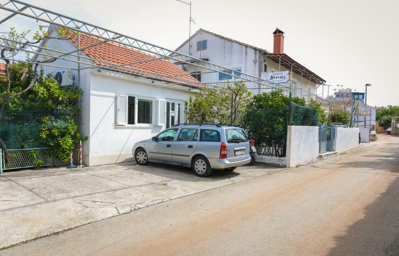 Studio Apartment Ana Supetar Kültér fotó
